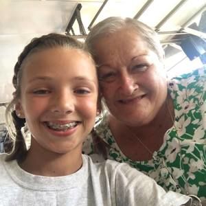 Meet your Posher, Lynn